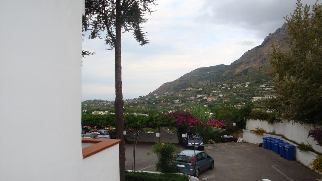Ischia Uno Residence Forio  Ngoại thất bức ảnh