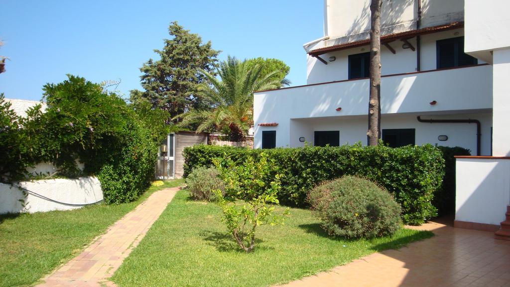 Ischia Uno Residence Forio  Ngoại thất bức ảnh
