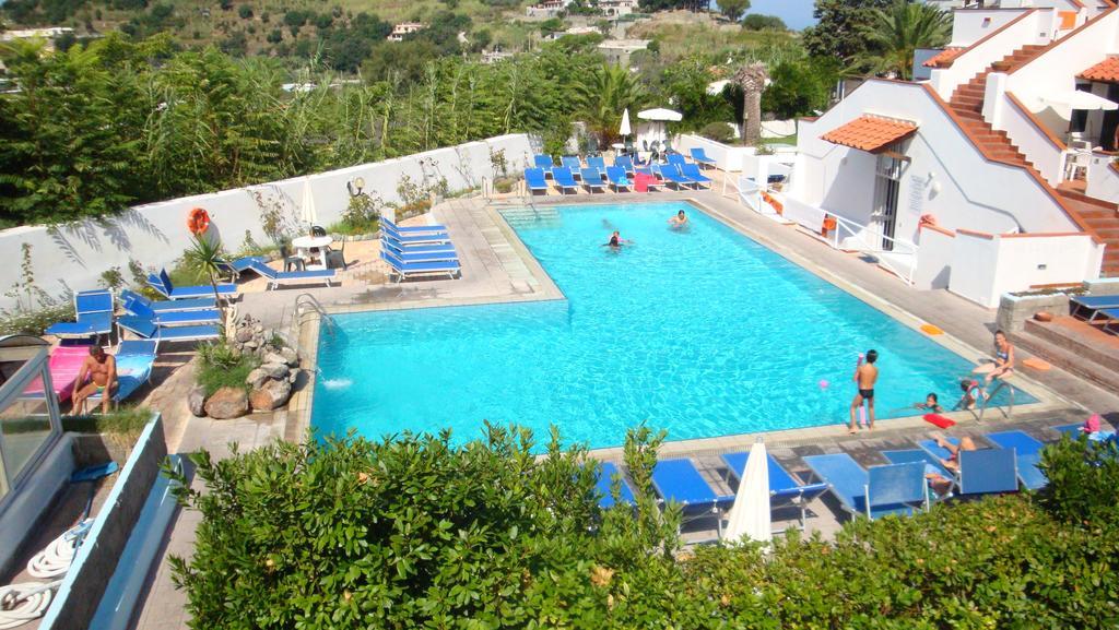 Ischia Uno Residence Forio  Ngoại thất bức ảnh