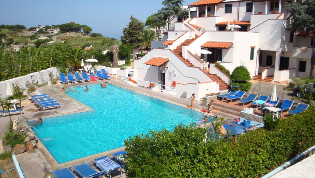Ischia Uno Residence Forio  Ngoại thất bức ảnh