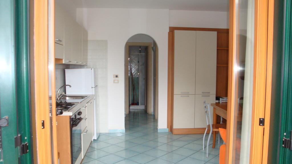Ischia Uno Residence Forio  Phòng bức ảnh