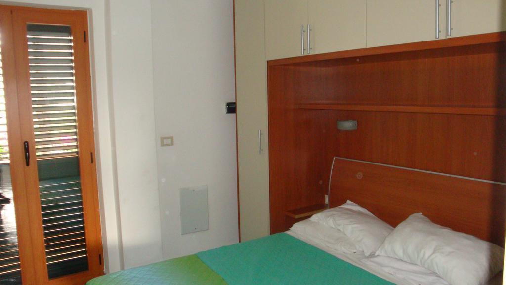 Ischia Uno Residence Forio  Ngoại thất bức ảnh